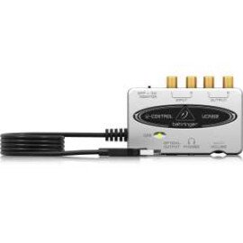 Звукова карта BEHRINGER UCA202