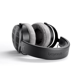 Навушники Beyerdynamic DT 900 Pro X